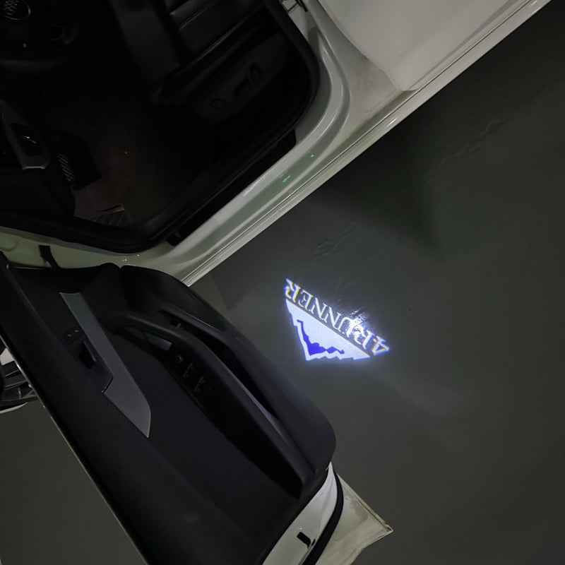 Toyota  4-Runner LOGO PROJECROTR LIGHTS Nr.02 (quantity 1 = 1 sets/2 door lights)T03