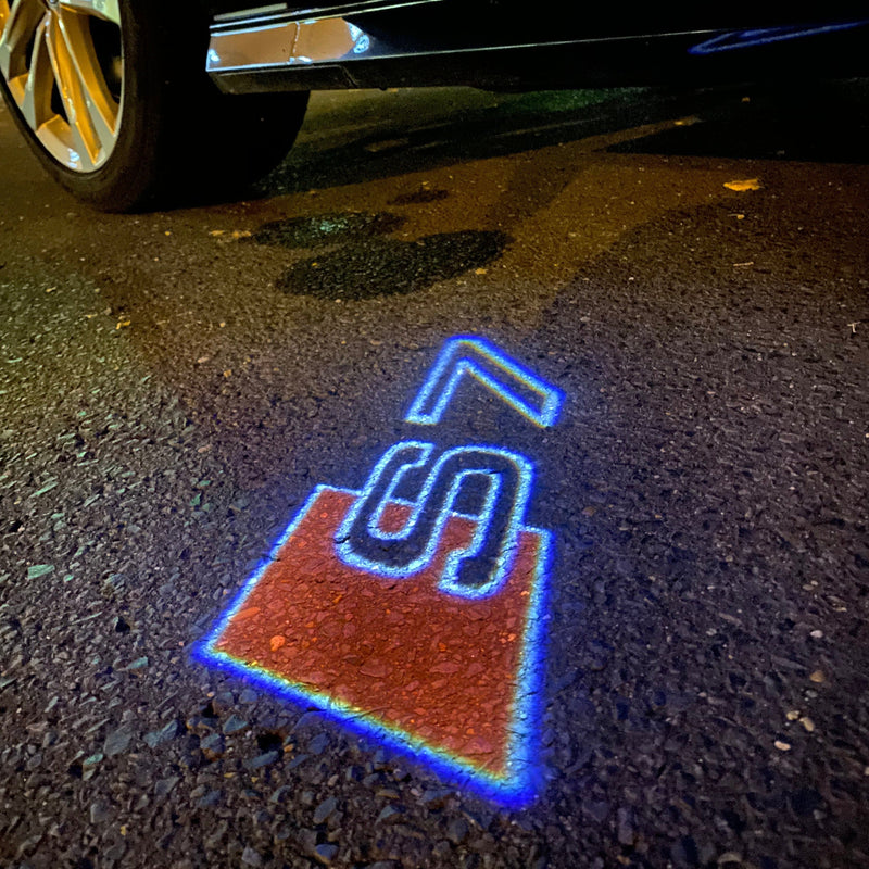 AUDI S7 LOGO PROJECTOT LIGHTS Nr.360 (quantity 1 = 2 Logo Films /2 door lights）