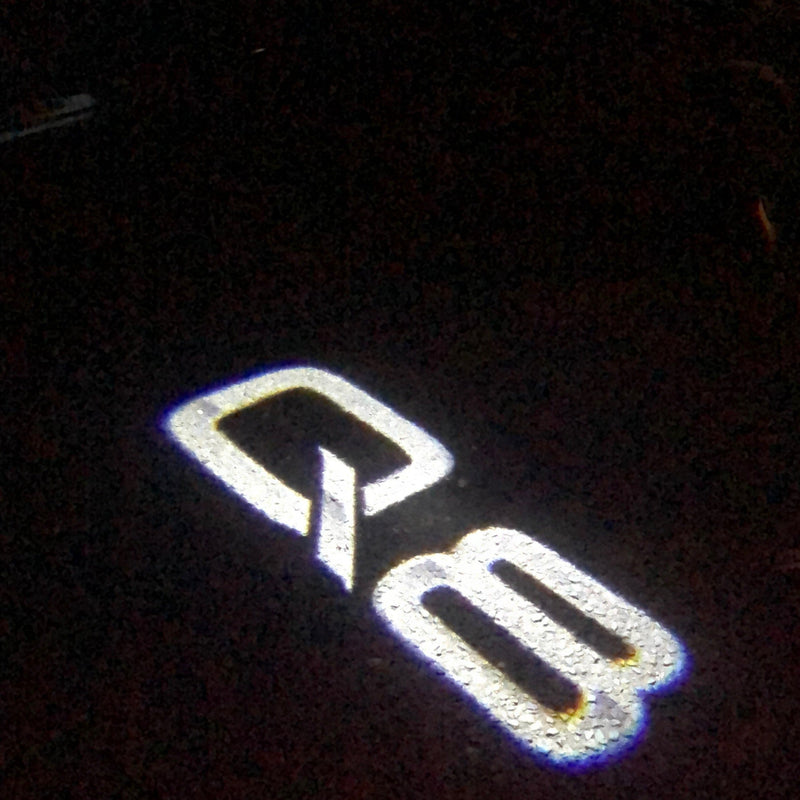 AUDI Q8 LOGO PROJECTOT LIGHTS Nr.102   (quantity 1 = 2 Logo Films /2 door lights）